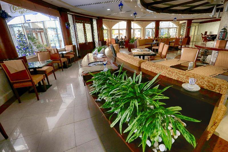Sharjah Premiere Hotel & Resort fotoğrafı