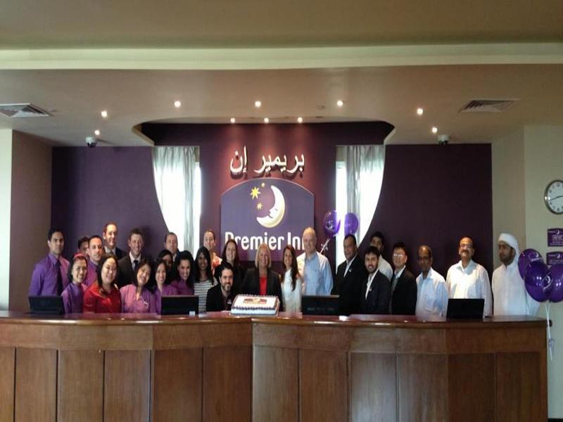 Premier Inn Dubai Investments Park galeri fotoğrafı