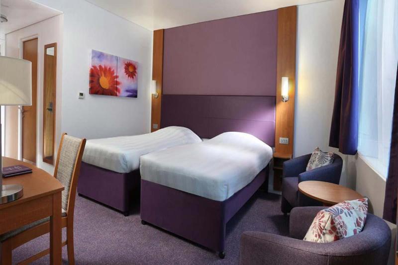 Premier Inn Dubai Investments Park galeri fotoğrafı