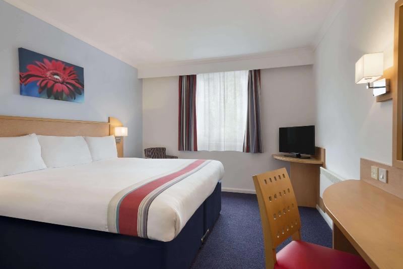 Ramada By Wyndham Wakefield
