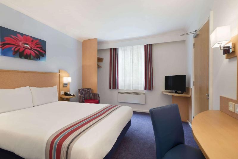 Ramada By Wyndham Wakefield