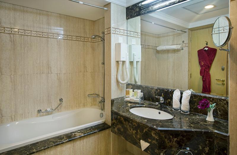 Doubletree By Hilton Dubai Port Saeed galeri fotoğrafı