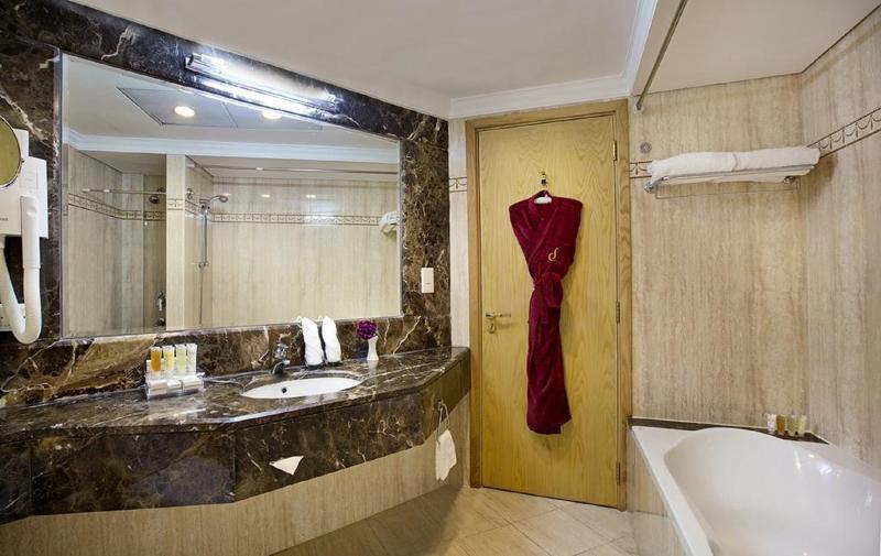 Doubletree By Hilton Dubai Port Saeed galeri fotoğrafı