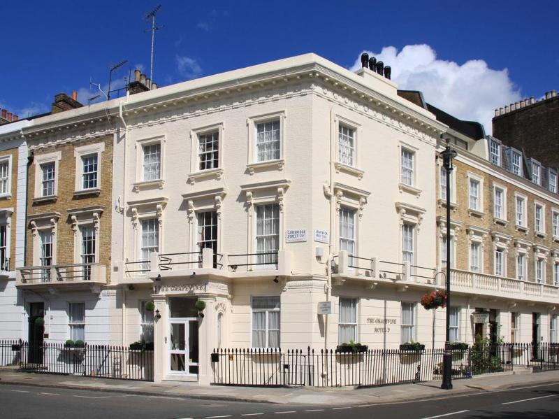 Grapevine Hotel