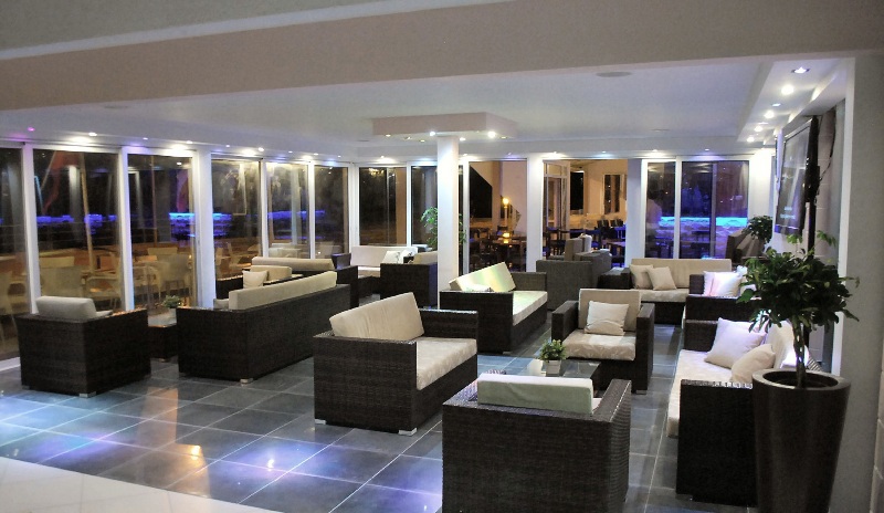 Flamingo Beach Hotel