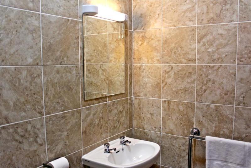 Central Hotel Golders Green