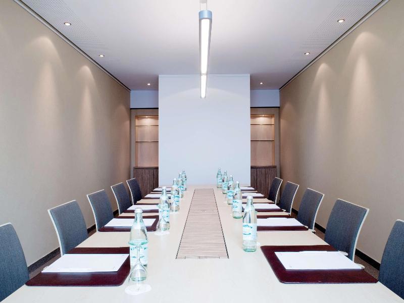Movenpick Hotel Frankfurt City galeri fotoğrafı