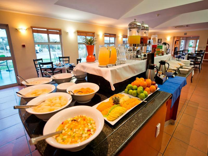 Protea Hotel By Marriott Ondangwa