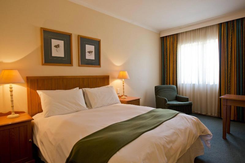 Protea Hotel By Marriott Ondangwa