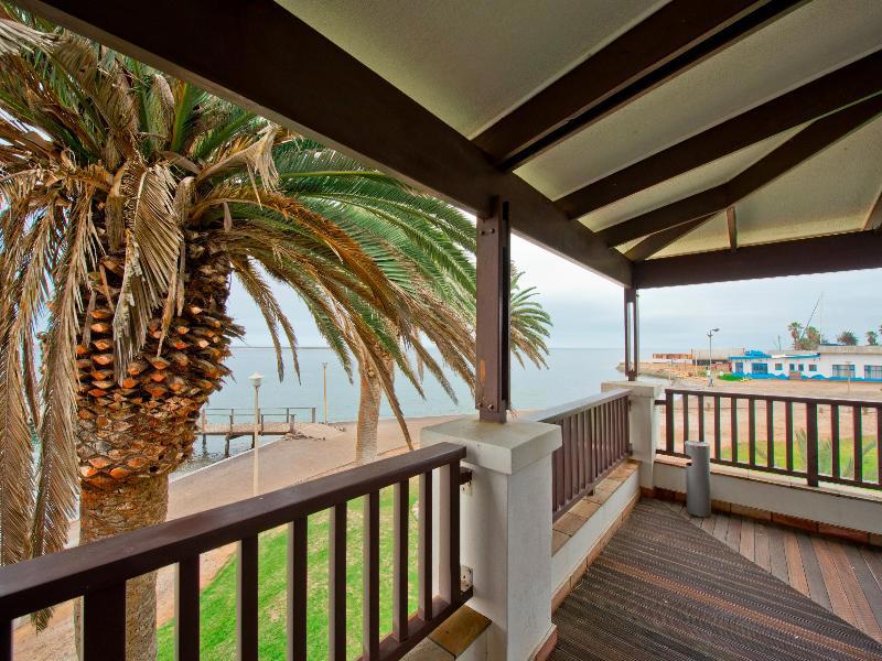 Protea Hotel By Marriott Walvis Bay Pelican Bay