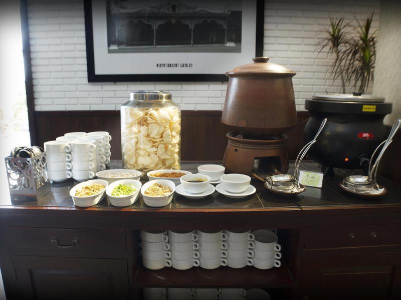 Amarelo Hotel
