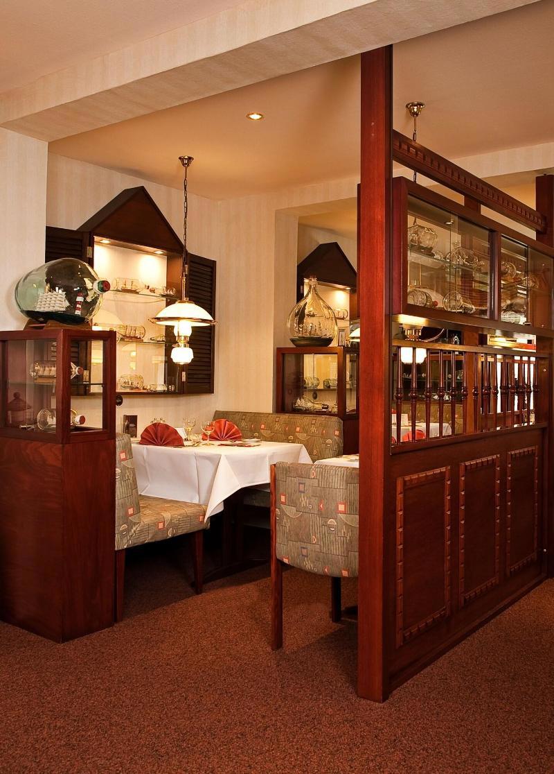 Landhotel Butjadinger Tor fotoğrafı