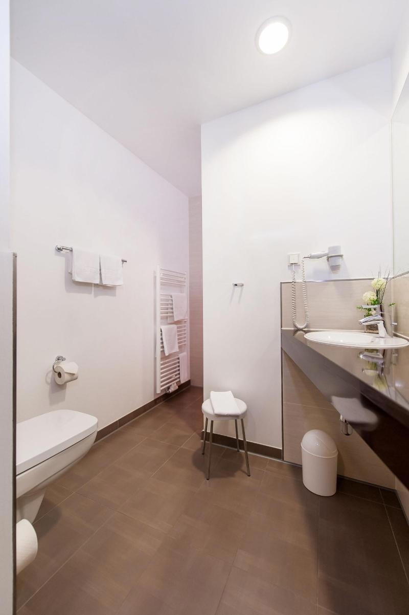 Landhotel Butjadinger Tor fotoğrafı