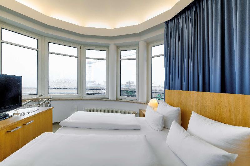 Hotel Berlin Mitte by Campanile fotoğrafı