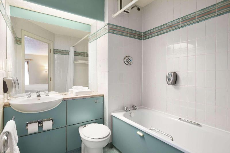 Days Inn By Wyndham Lockerbie Annandale Water
