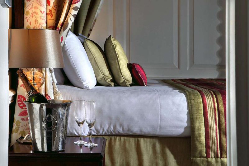 Sleeping Bear Hotel Dorchester