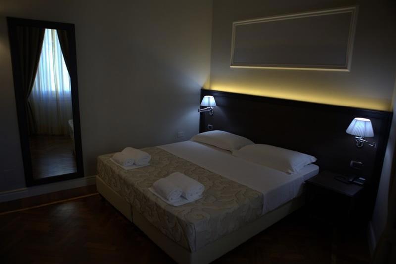 Hotel Lombardia galeri fotoğrafı
