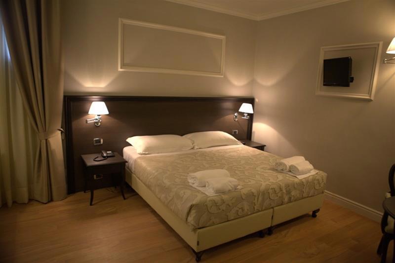 Hotel Lombardia galeri fotoğrafı