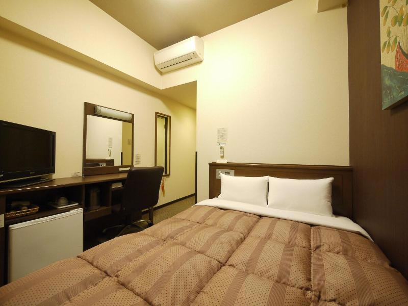 Hotel Route-Inn Fukui Ekimae