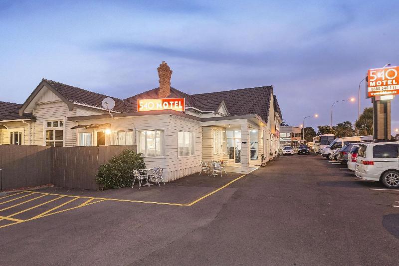 540 On Great South Motel