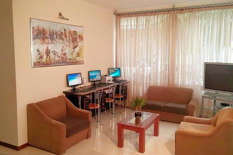 Omiros galeri fotoğrafı