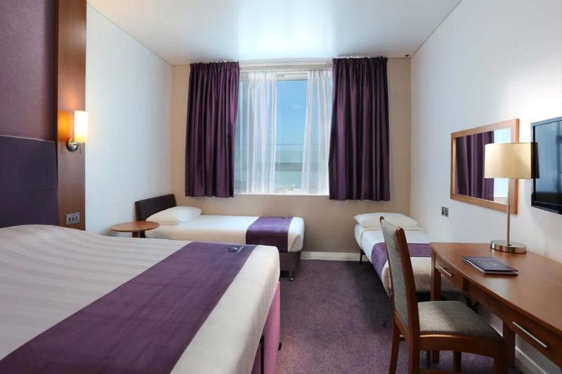 Premier Inn Abu Dhabi Airport (Business Park) galeri fotoğrafı