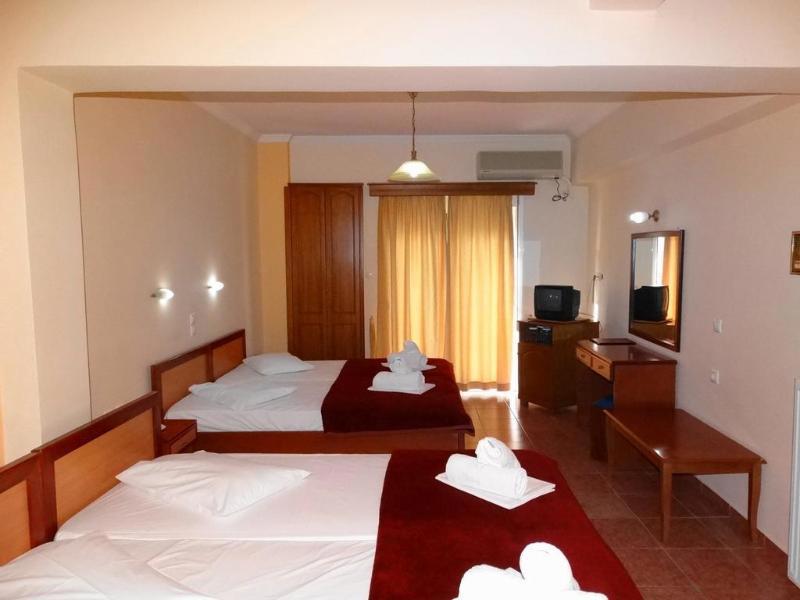 Faros 2 Hotel