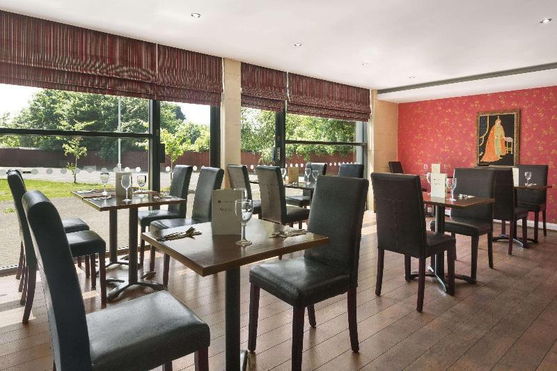 Ramada By Wyndham Oldbury Birmingham