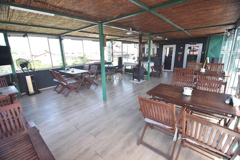 Caretta Caretta Hotel