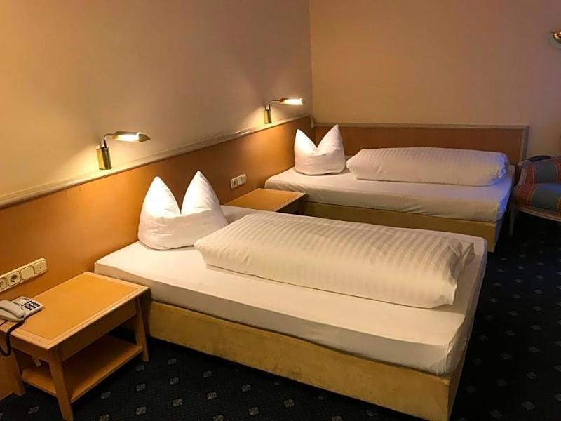 Hotel Ambiente galeri fotoğrafı