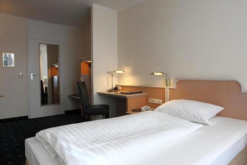 Hotel Ambiente galeri fotoğrafı