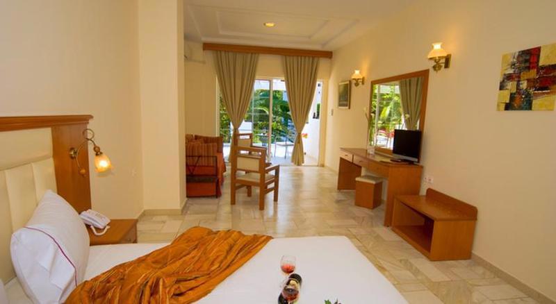 Porfi Beach Hotel galeri fotoğrafı