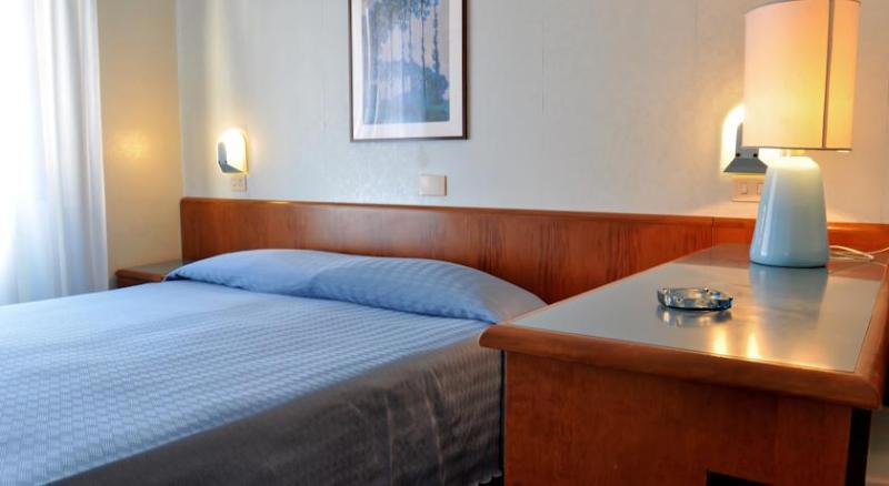 Hotel Garda galeri fotoğrafı