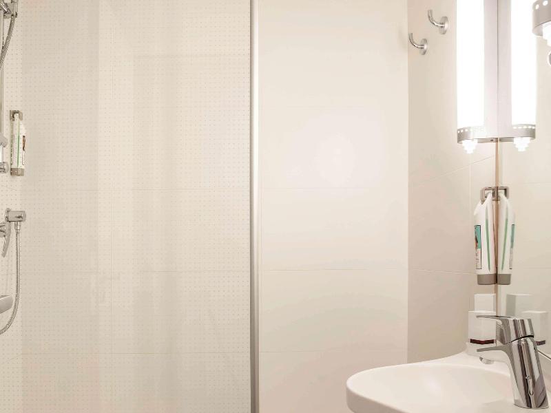 Ibis Barcelona Cornella