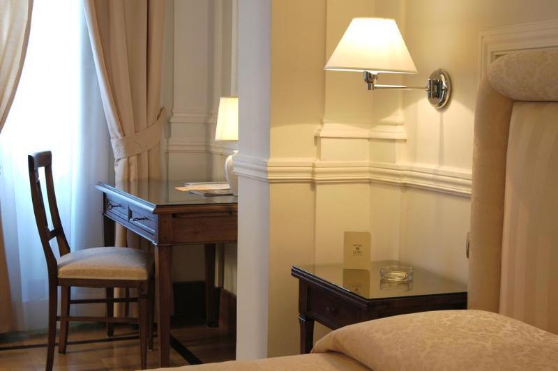 Hotel Flora galeri fotoğrafı