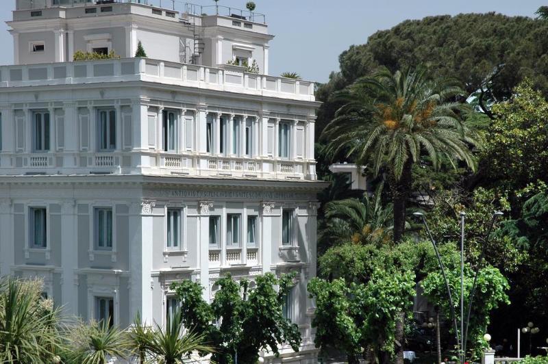 Hotel Flora galeri fotoğrafı