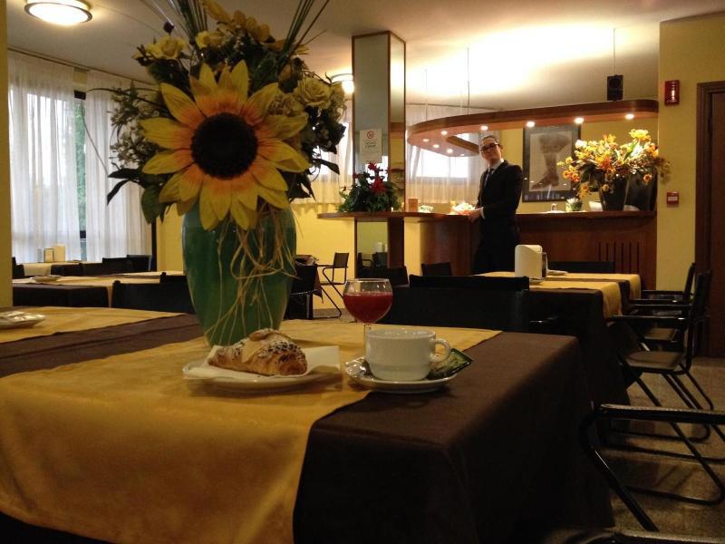Hotel Motel Europa fotoğrafı