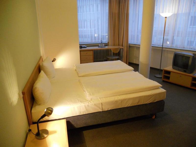 Kempe Komfort Hotel Dusseldorf fotoğrafı