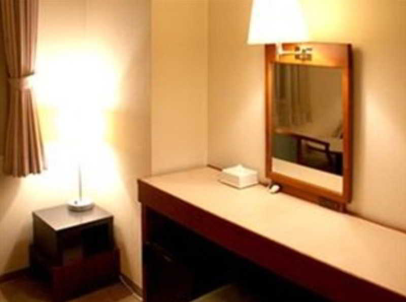 Hotel Livemax Hiratsuka Ekimae