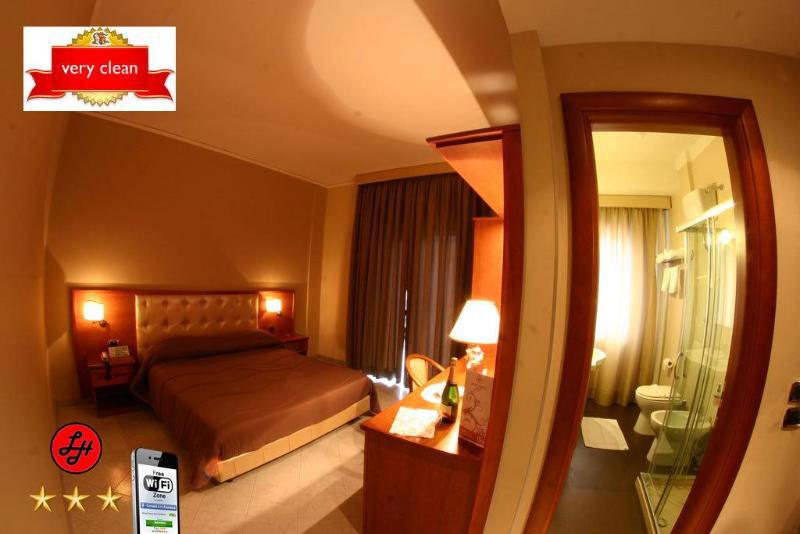 Hotel Luxor fotoğrafı