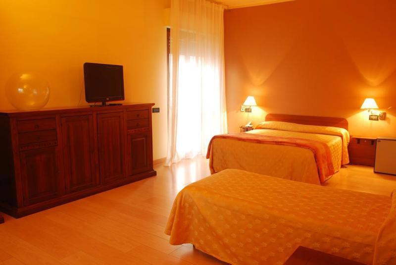 Nuovo Hotel Vigevano galeri fotoğrafı