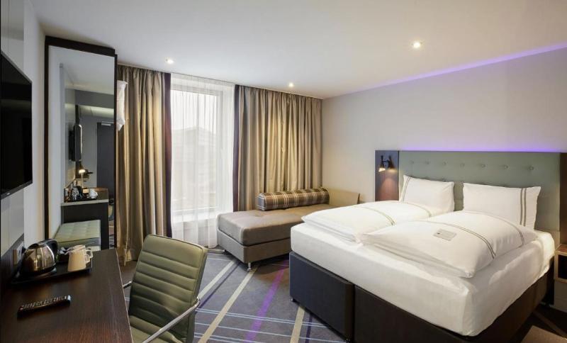 Premier Inn Frankfurt City Europaviertel galeri fotoğrafı