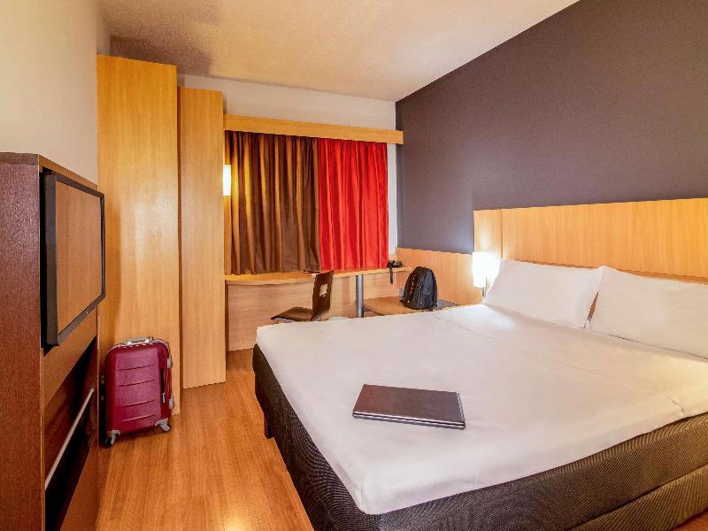 Ibis Petrolina