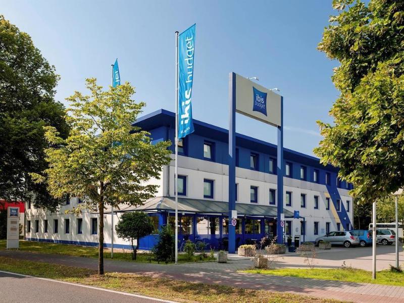 ibis budget Berlin Hennigsdorf galeri fotoğrafı