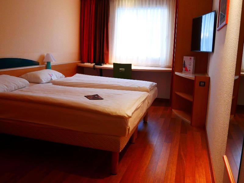 B&B HOTEL Hamburg-Airport galeri fotoğrafı