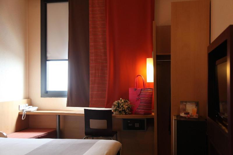 Ibis Dakar