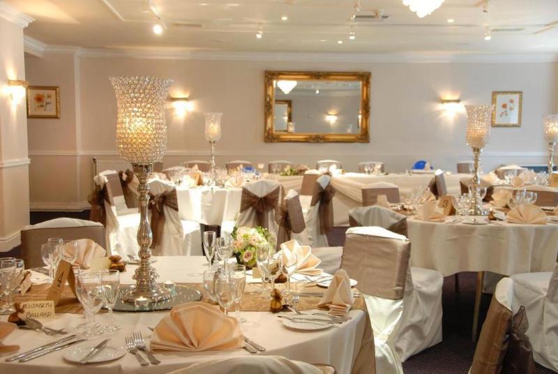 Foxfields Country Hotel