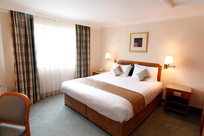 Foxfields Country Hotel