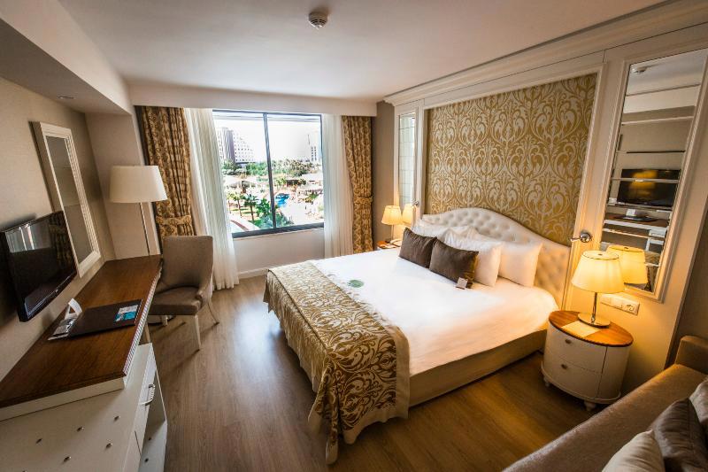 Aska Lara Resort & Spa
