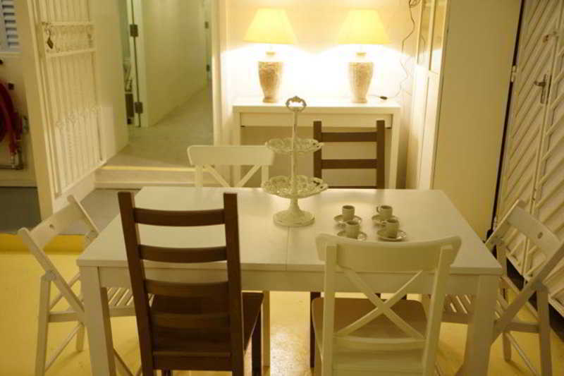 Blanc Inn (Adults Only)
